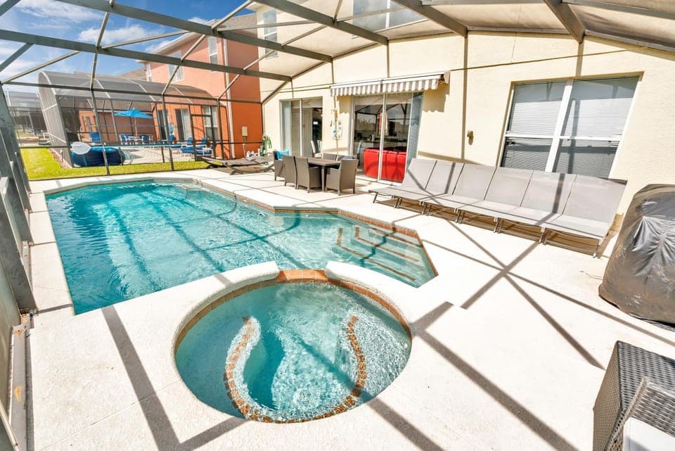 Hot Tub, Pool view, Swimming pool, Swimming pool