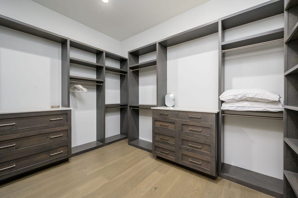 House, 4 Bedrooms | Interior