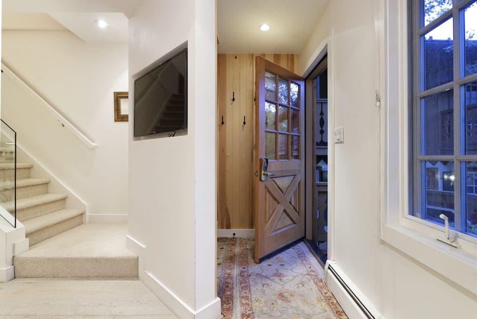 Entry with seating, coat and shoes storage