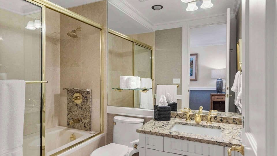 House, Balcony, Mountain View | Bathroom