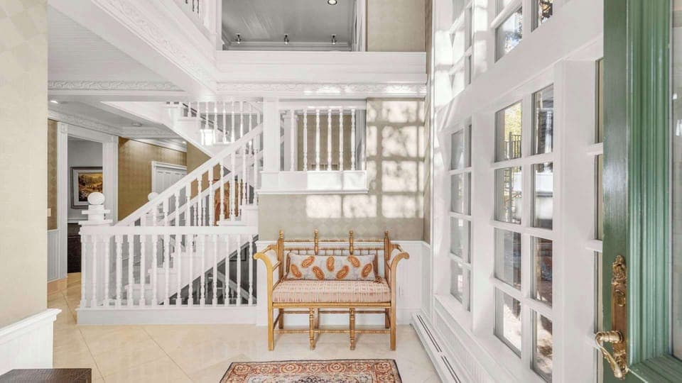 House, Balcony, Mountain View | Living area | Flat-screen TV, fireplace