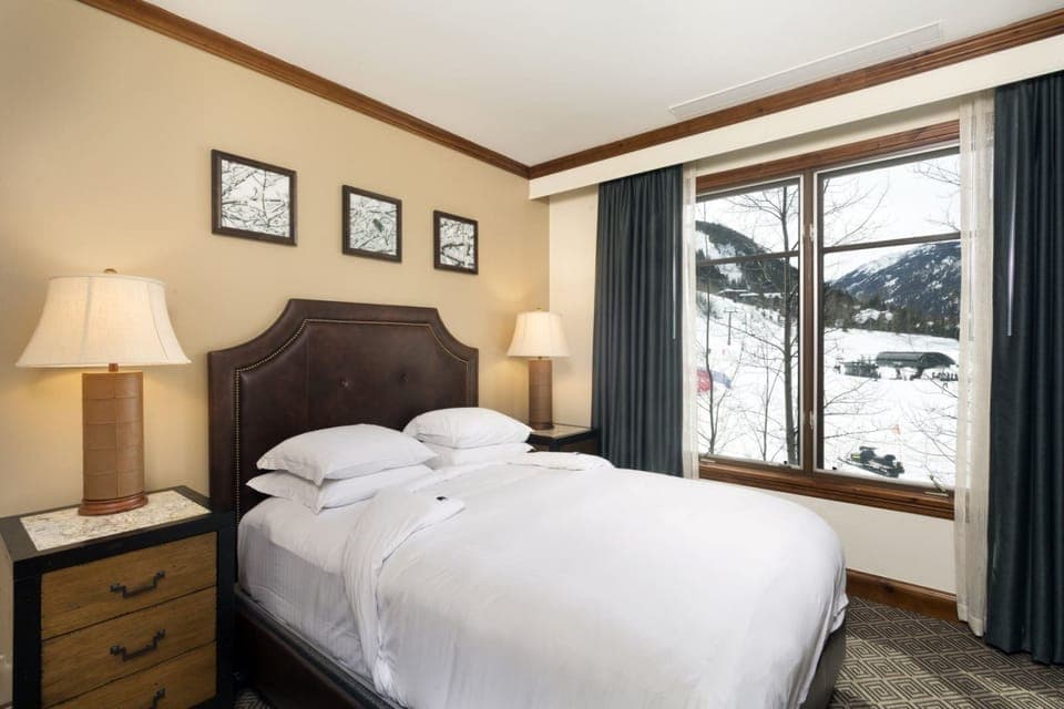 Condo (Aspen Ritz Carlton 3 Bedroom PREMIER) | 3 bedrooms, in-room safe, iron/ironing board, WiFi (free)
