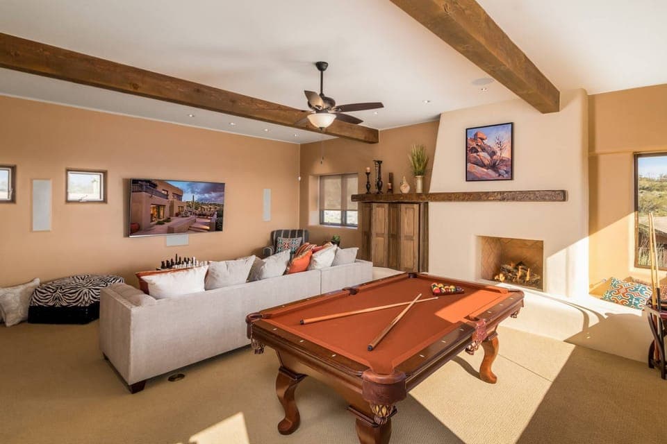 Pool table