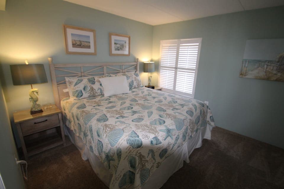 Beautiful new bedroom. 