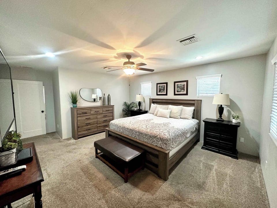 Primary Bedroom w/King Bed
