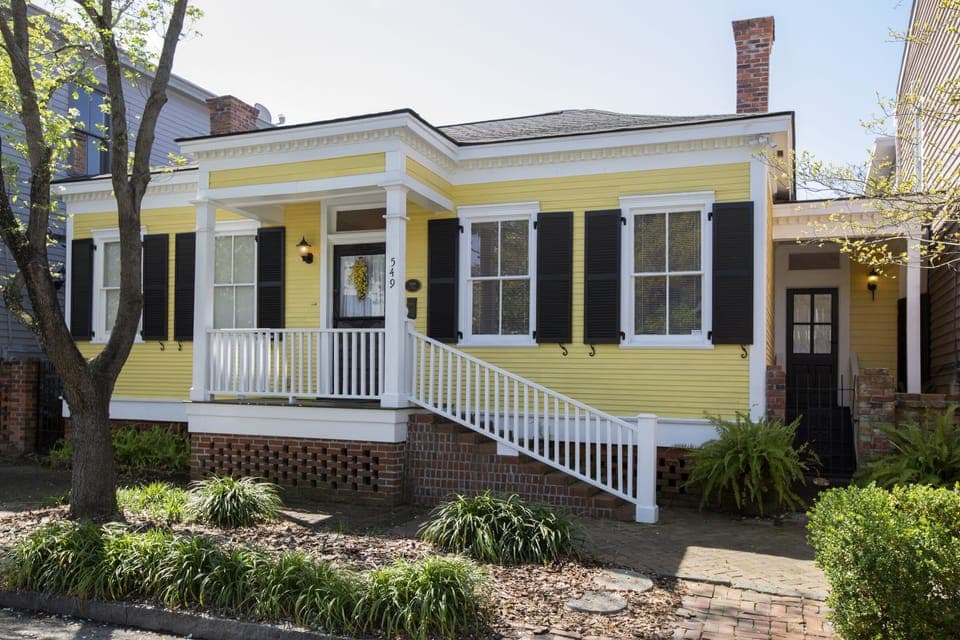 Enjoy this inviting single story home with private courtyard.