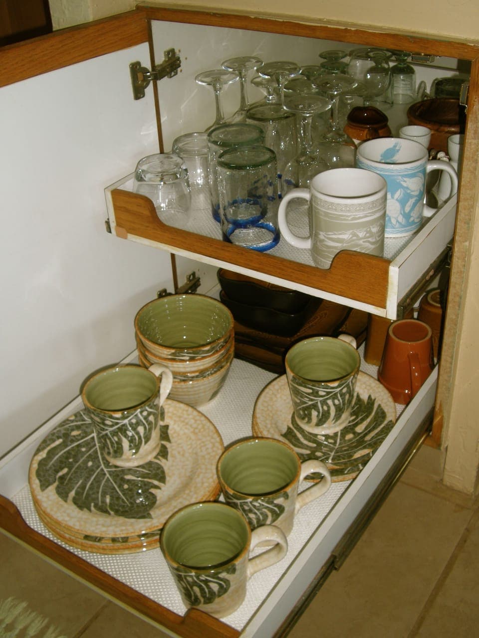 Dishes and glassware