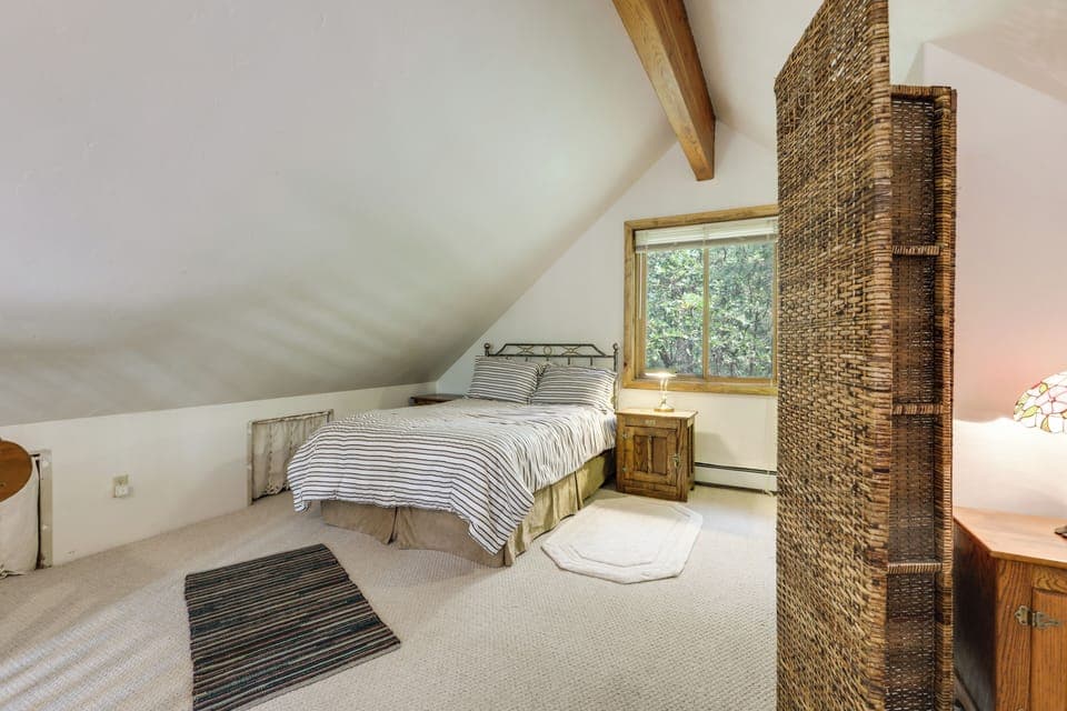 Loft | 2nd Floor | Full Bed | Twin Bed