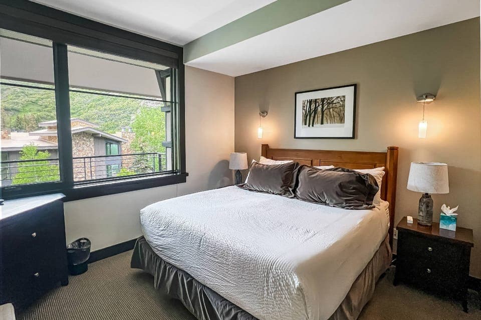 You will love waking up surrounded by aspen trees and mountain views
