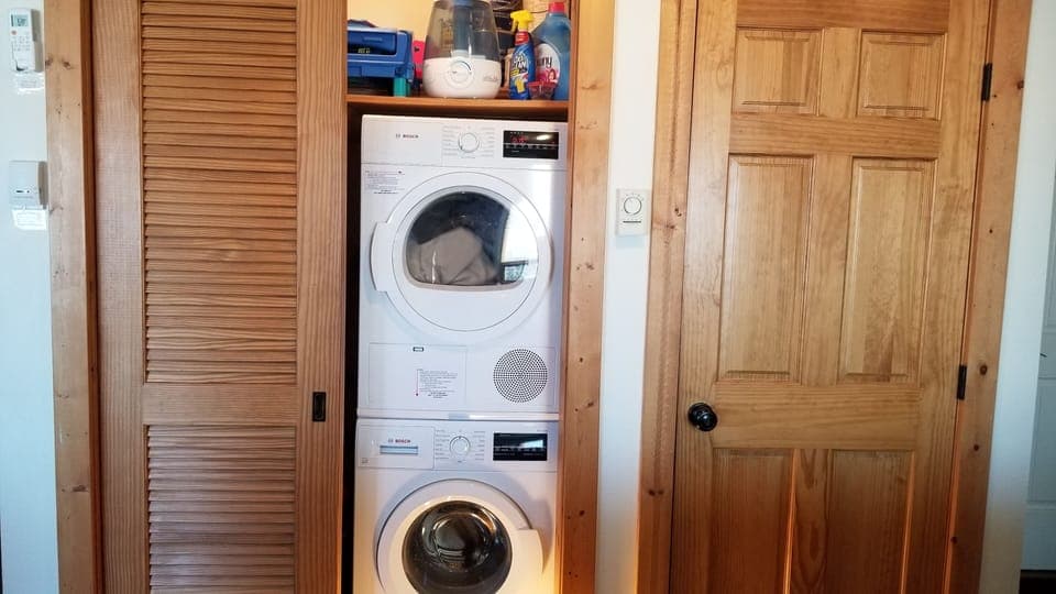 Bosch washer/dryer with detergent