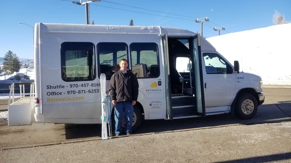 Free looping shuttle to and from the gondola 