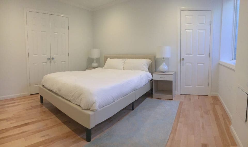 Bedroom 5; queen size bed