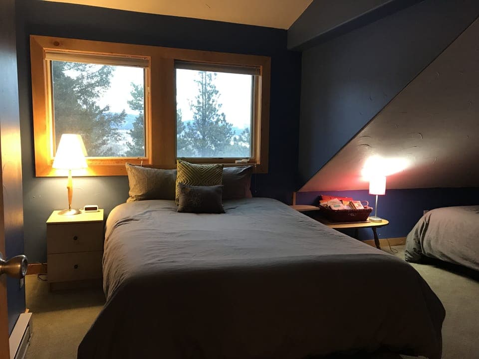 Blue Family Room includes a queen bed, double bed, and kids playroom.
