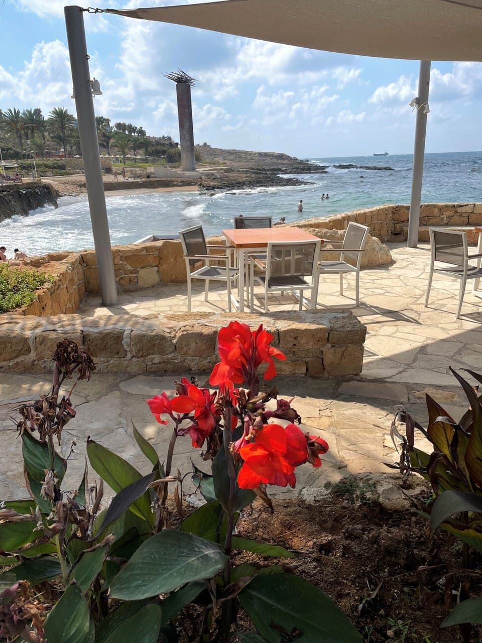 St Georges Hotel beach bar 
