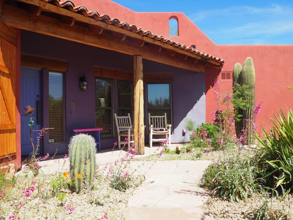 The front door and entry to our wonderful Painted Carefree. 2017